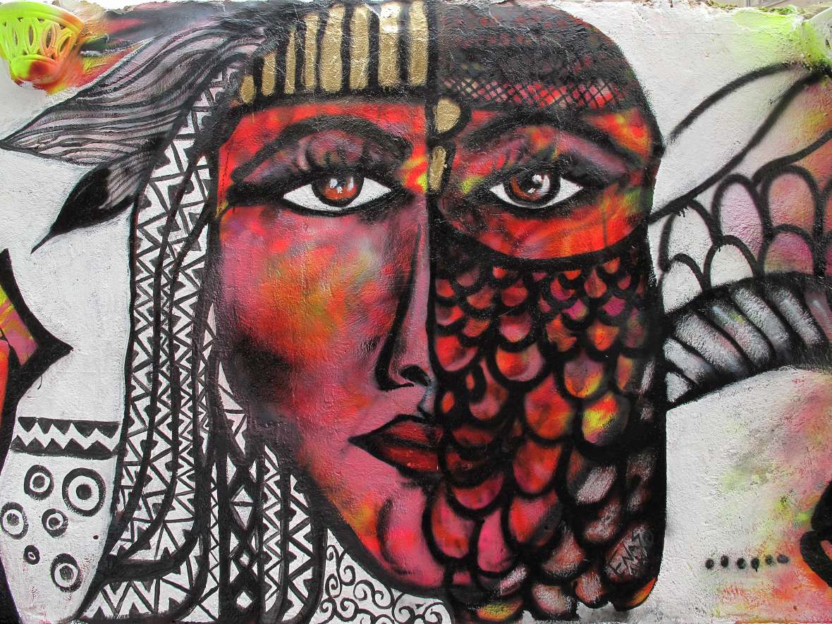 graffiti-at-the-boursa-wall-downtown-cairo1511567530